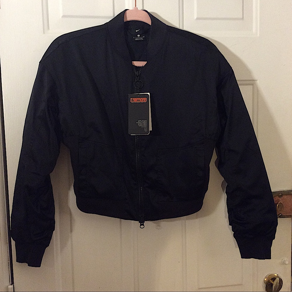Nike Thermore Cropped Jacket (black)